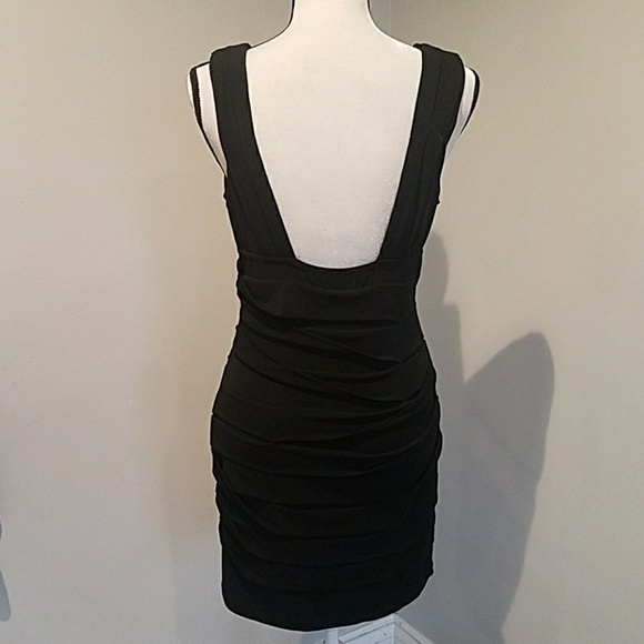 Grass Collection | Black | Deep V | Cocktail Dress - Picture 2 of 6